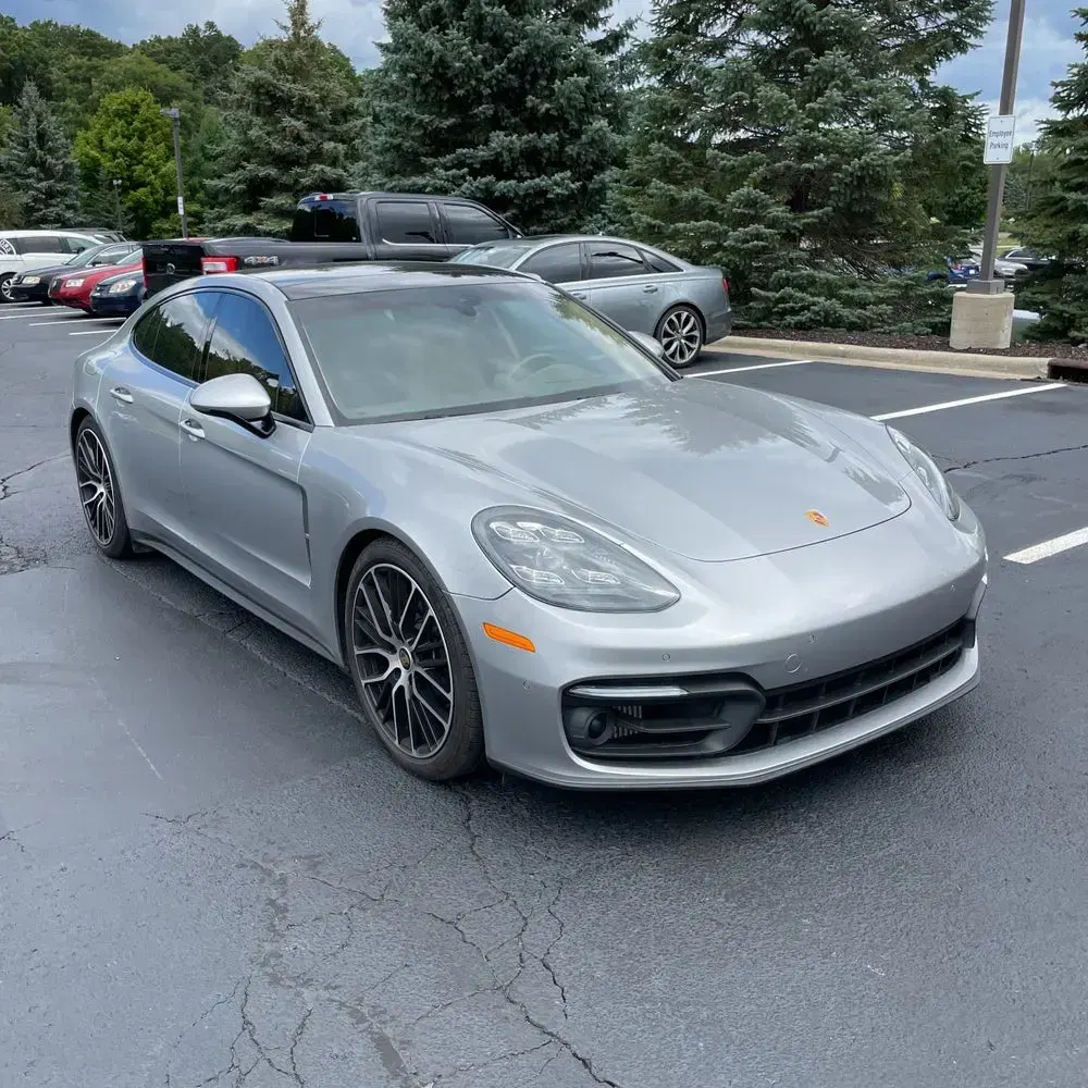 2022 Porsche Panamera Platinum Edition