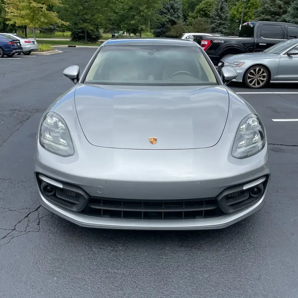 2022 Porsche Panamera Platinum Edition