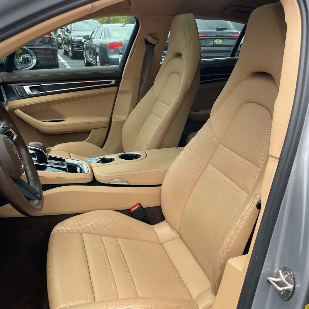 2022 Porsche Panamera Platinum Edition
