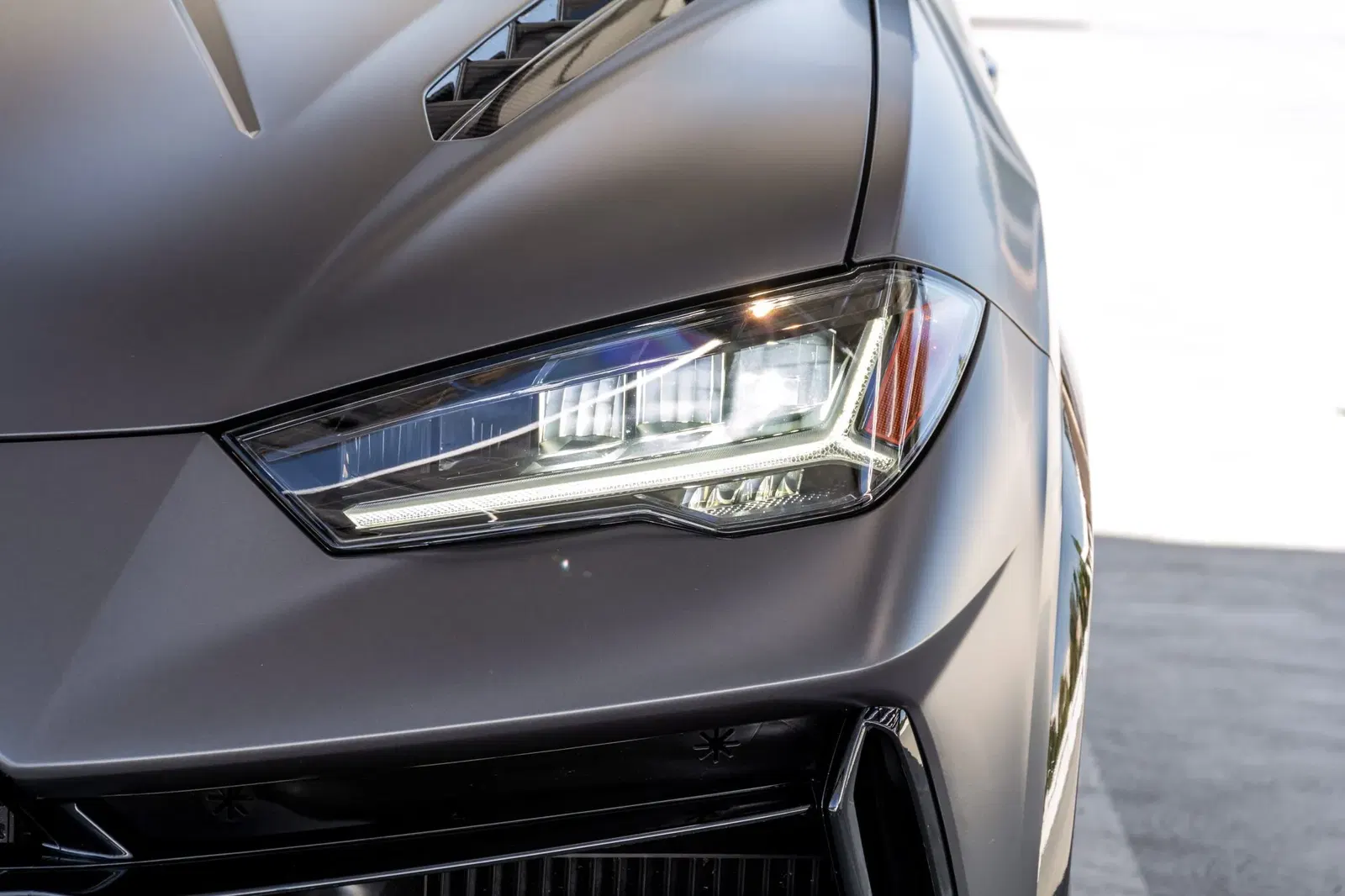 2023 Lamborghini Urus Performante