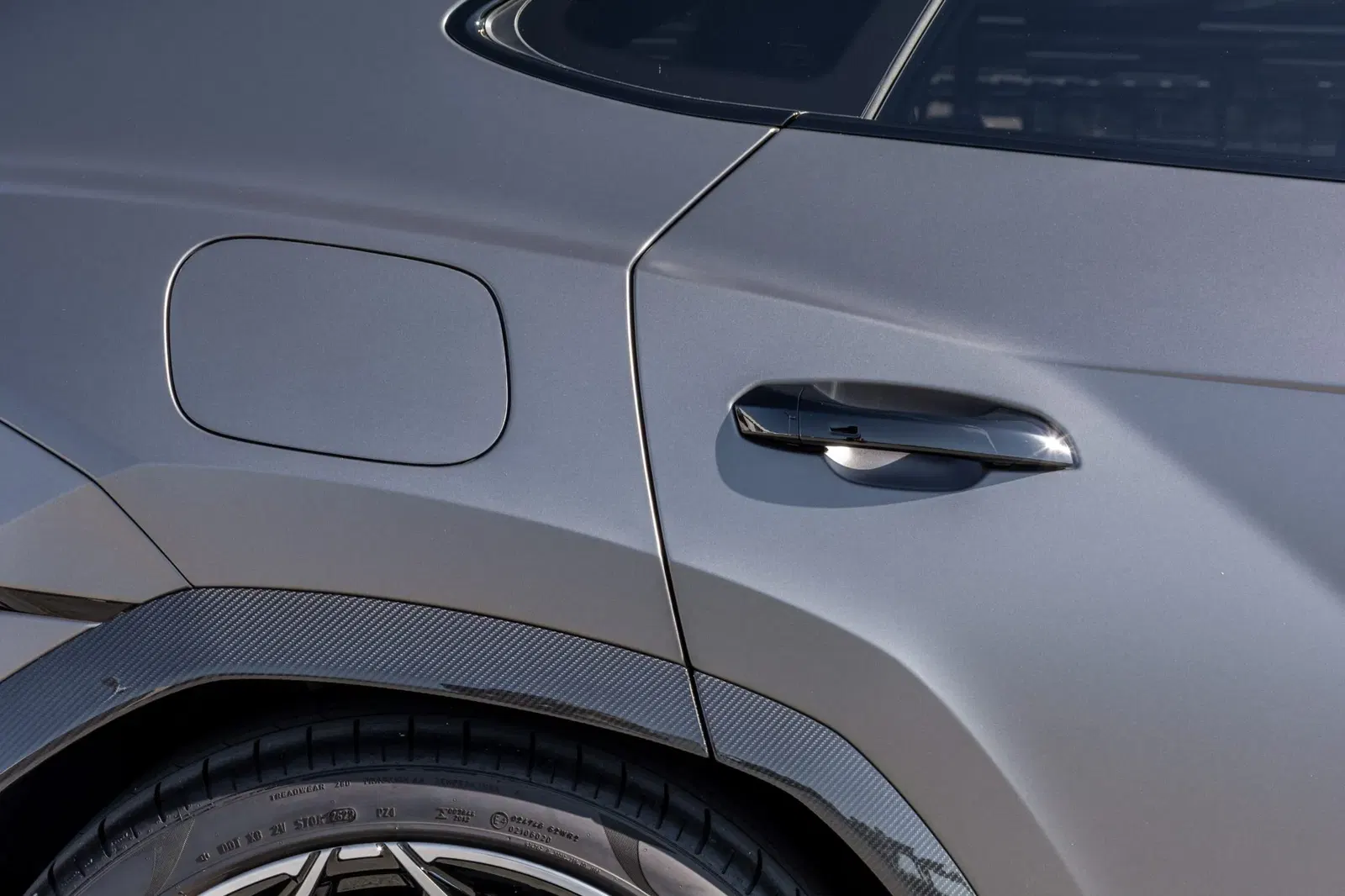 2023 Lamborghini Urus Performante