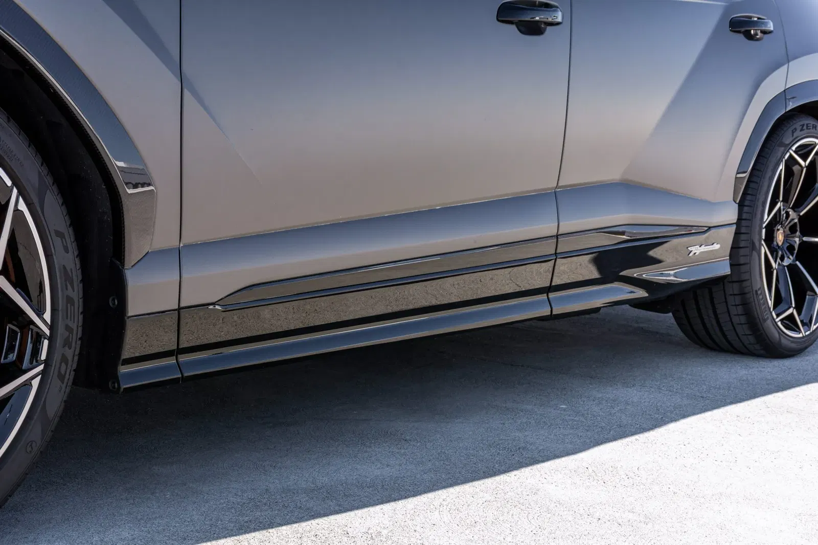 2023 Lamborghini Urus Performante