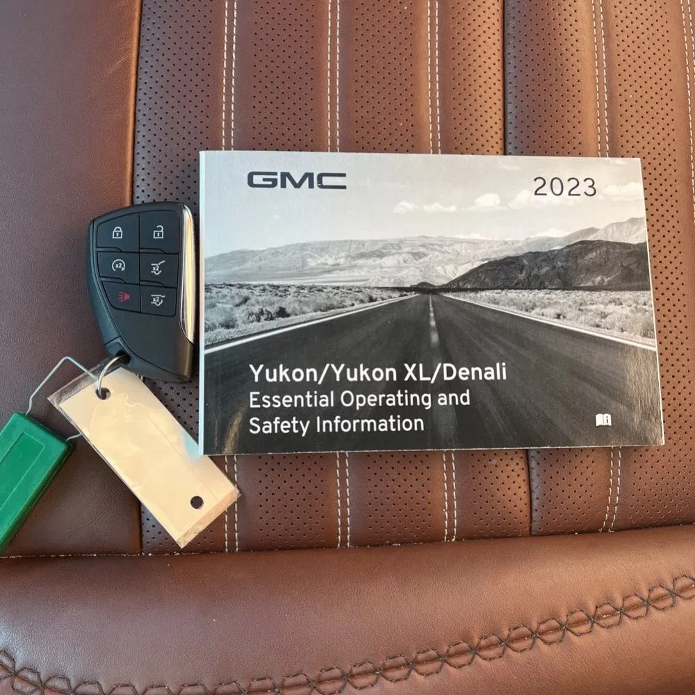 2023 GMC Yukon XL Denali Ultimate