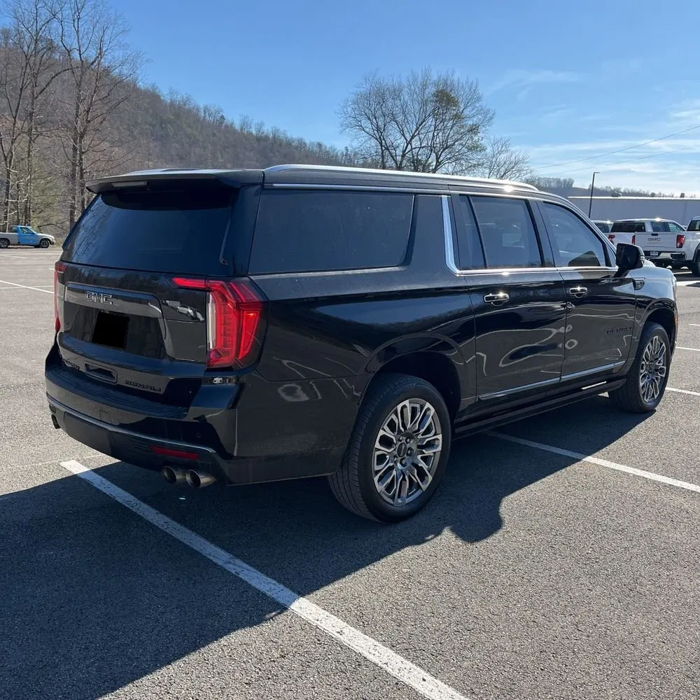 2023 GMC Yukon XL Denali Ultimate