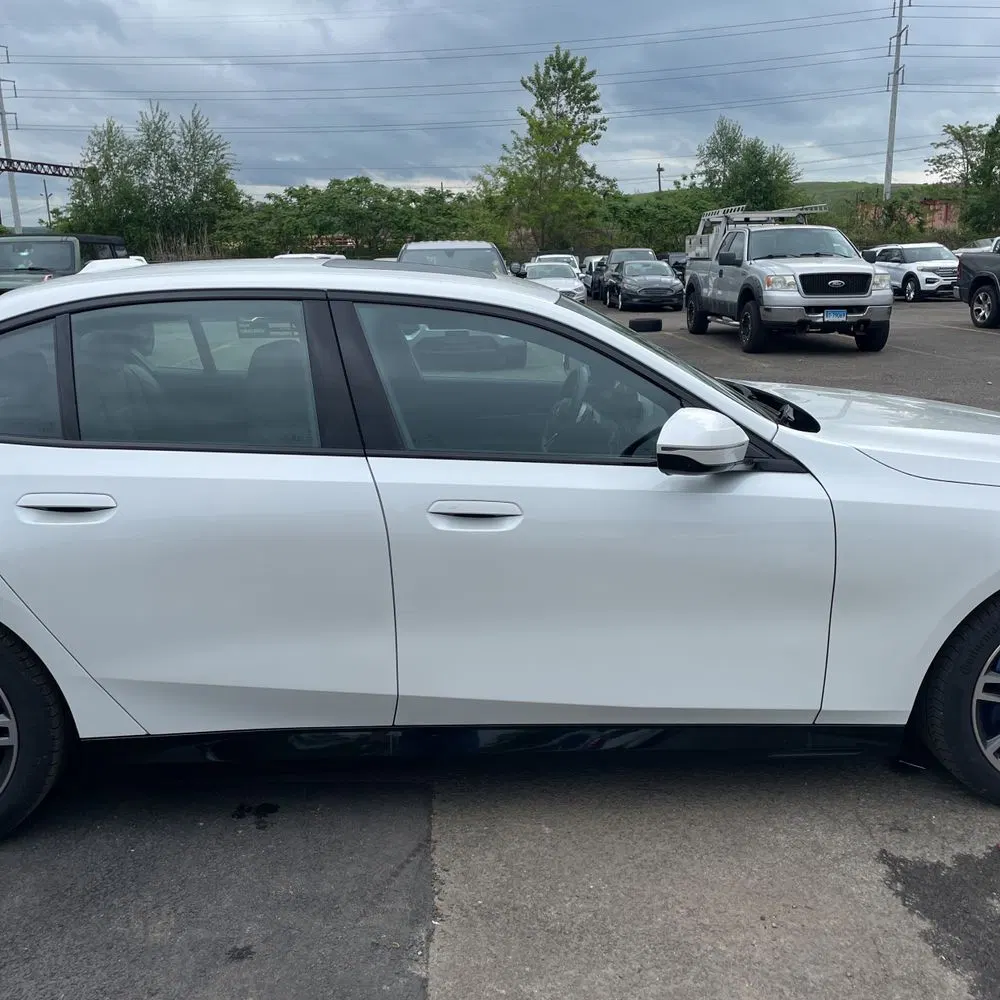 2025 BMW 5-Series 540i xDrive
