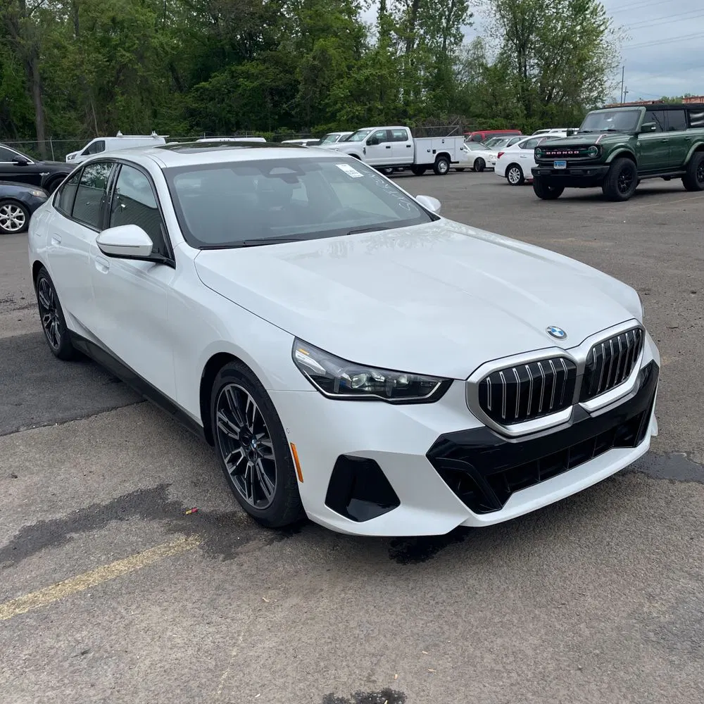 2025 BMW 5-Series 540i xDrive