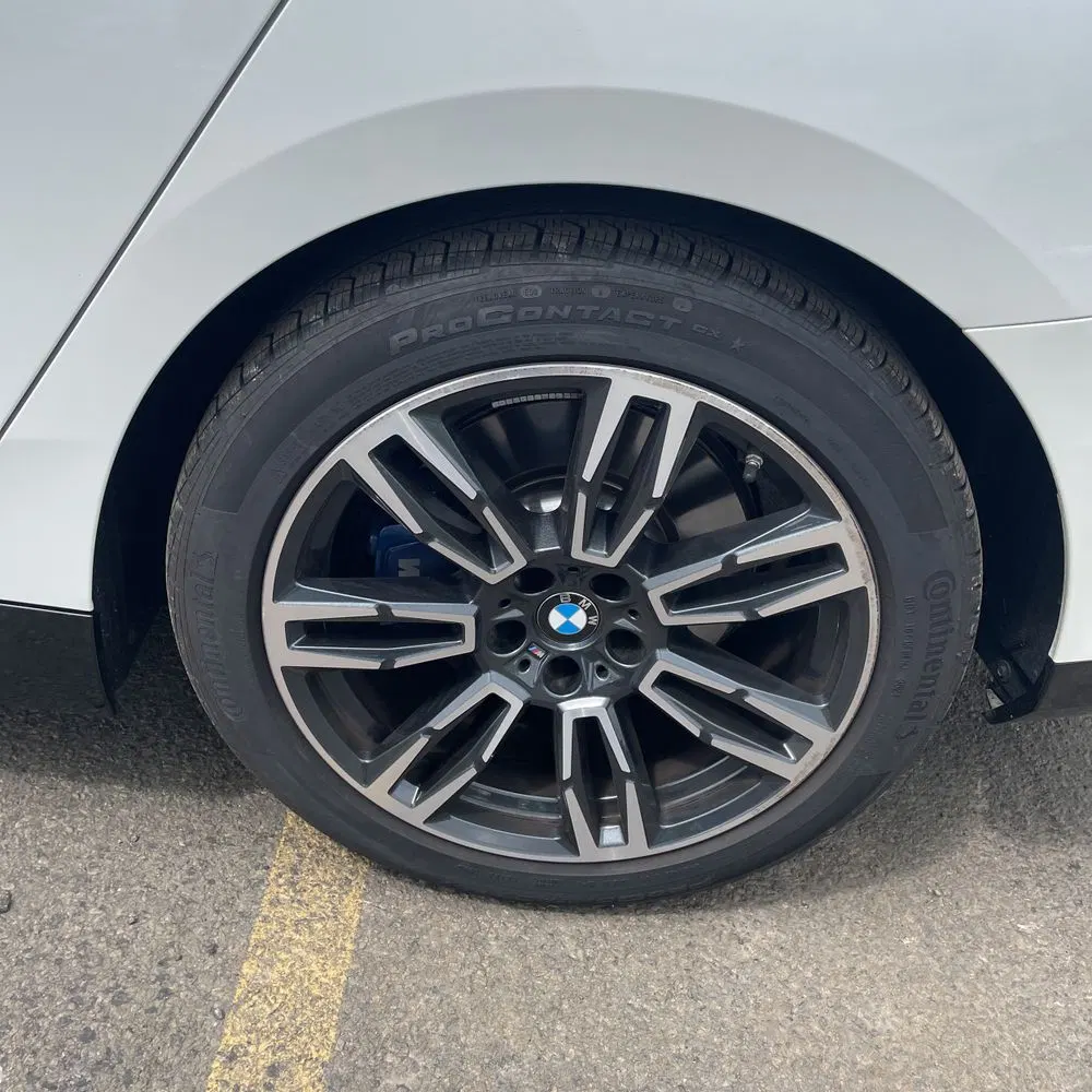 2025 BMW 5-Series 540i xDrive