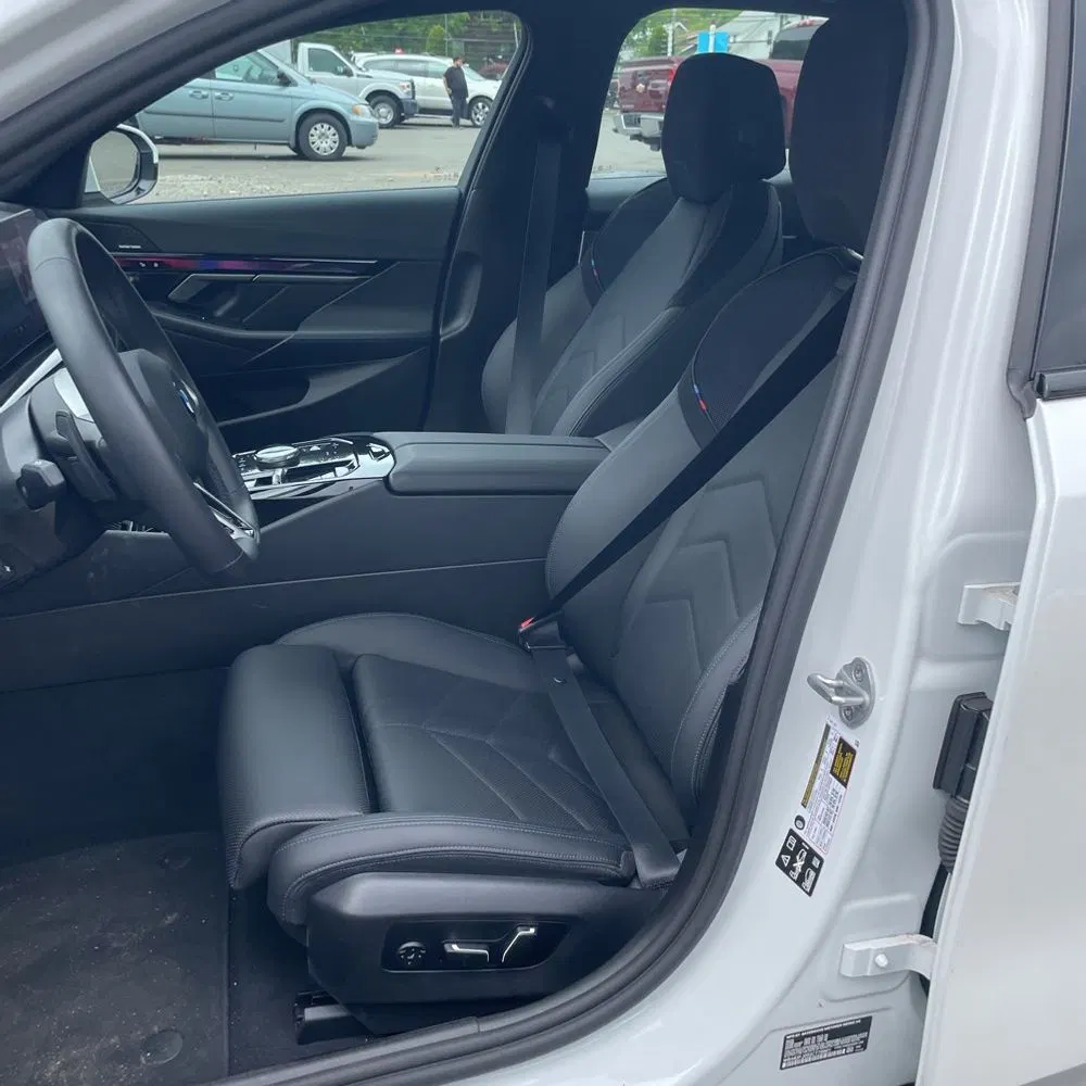 2025 BMW 5-Series 540i xDrive