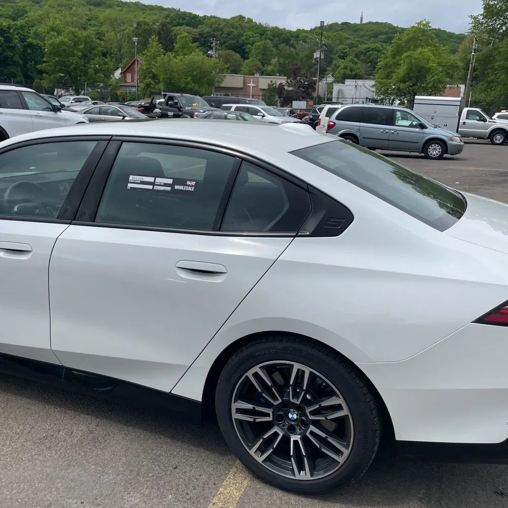2025 BMW 5-Series 540i xDrive