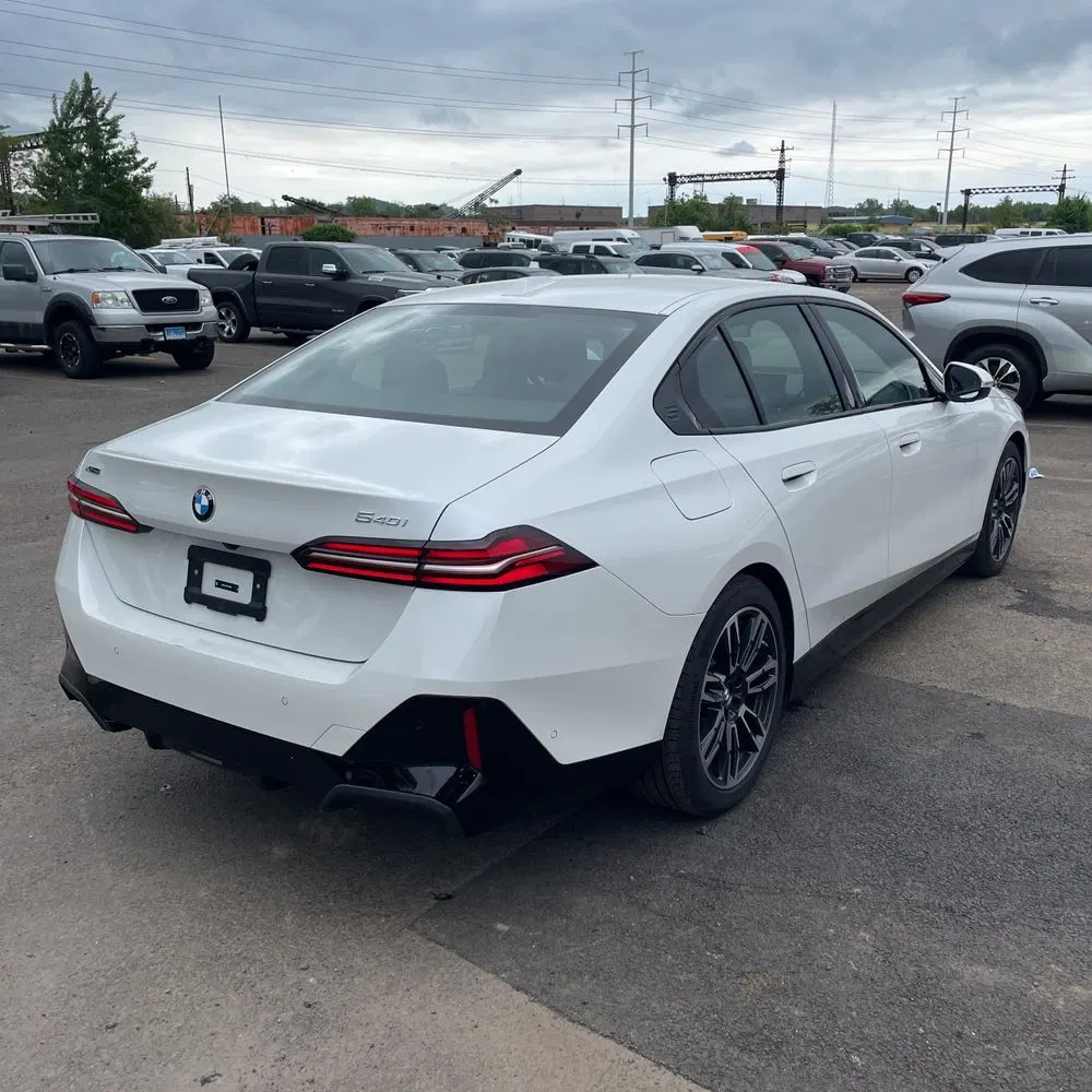 2025 BMW 5-Series 540i xDrive