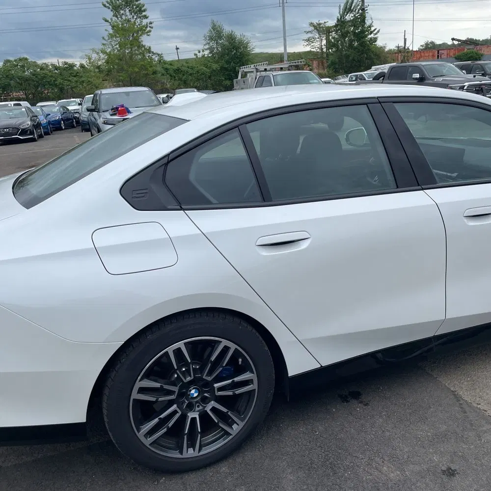 2025 BMW 5-Series 540i xDrive