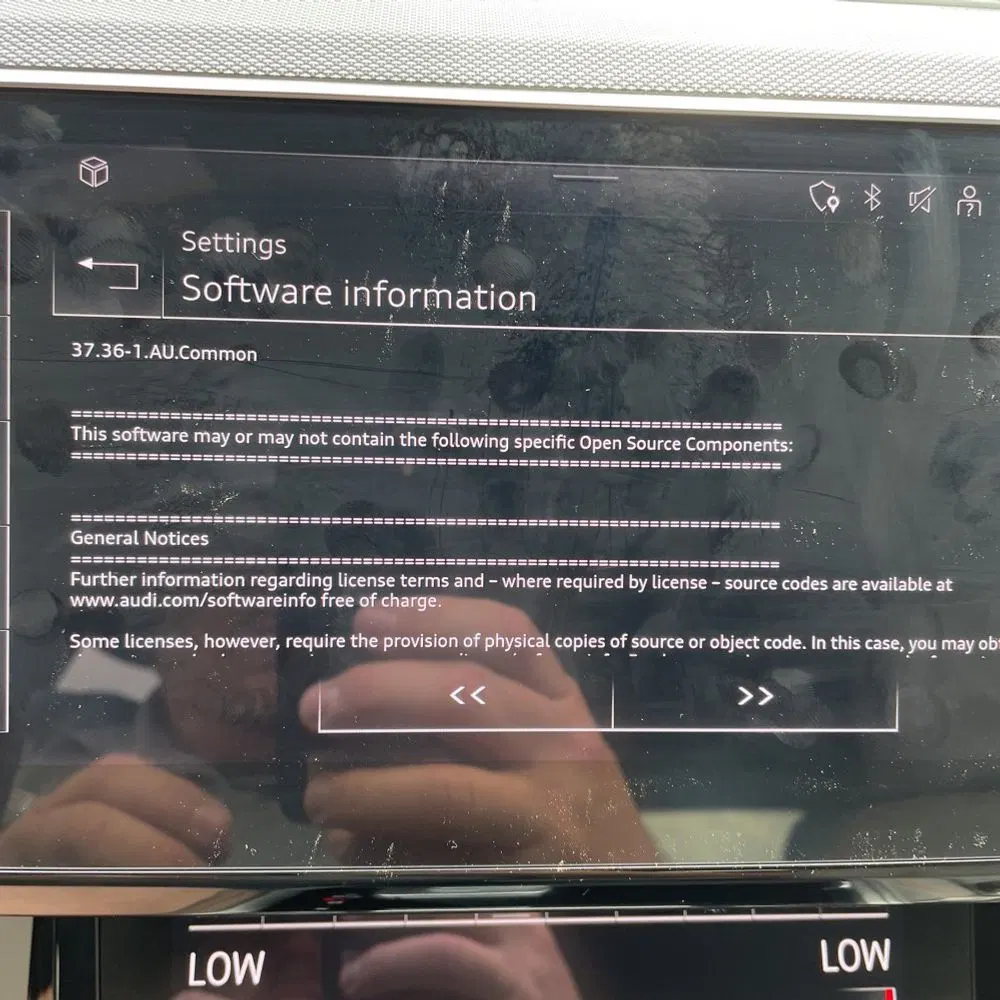 2024 Audi Q8 e-tron S-Line Pres