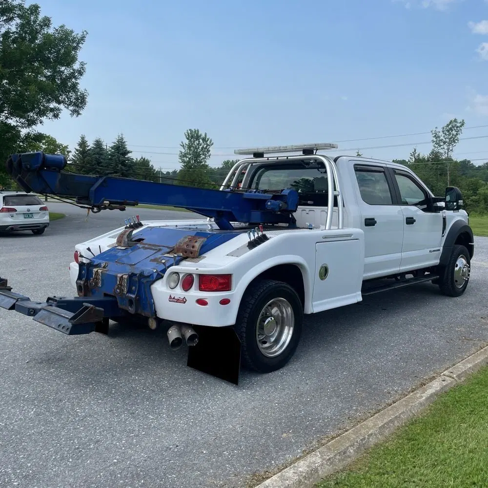 2017 Ford Commercial Conv Crew Cab 4X4 (CA60-84)
