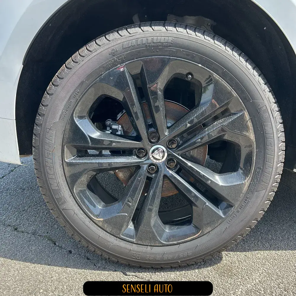 2025 Jaguar F-Pace P250 R-Dynamic S