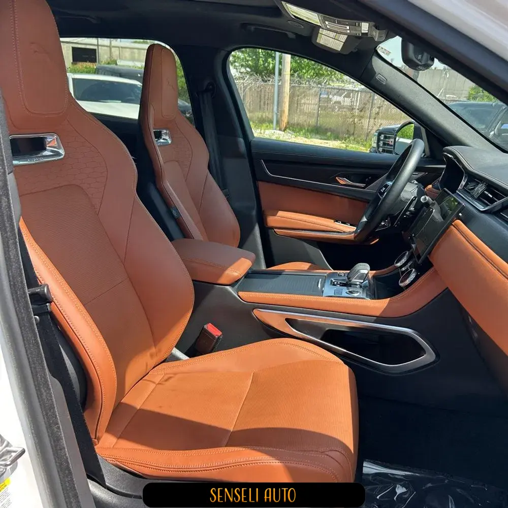 2025 Jaguar F-Pace P250 R-Dynamic S