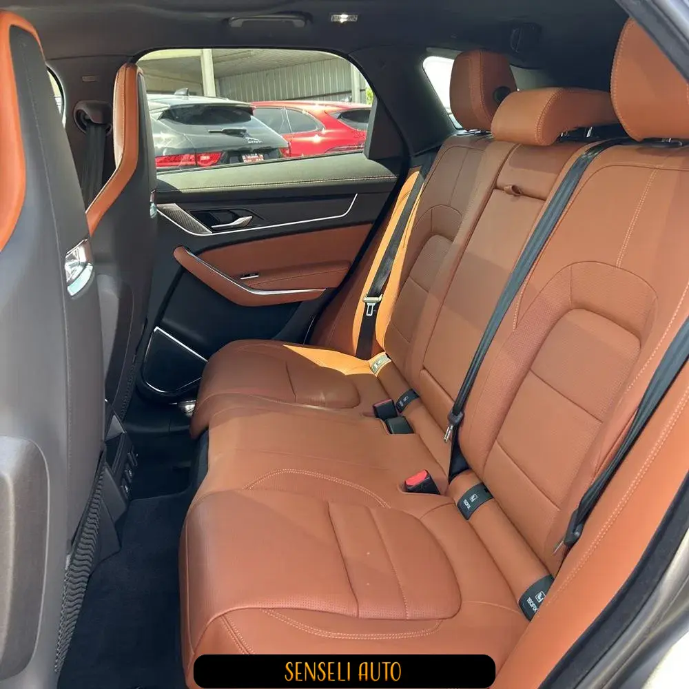 2025 Jaguar F-Pace P250 R-Dynamic S