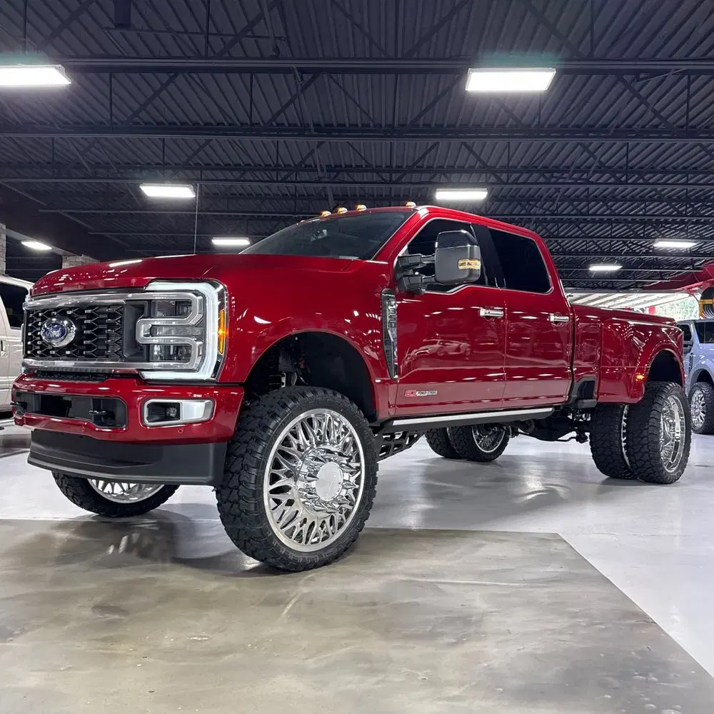 2025 Ford F-350 Super Duty Platinum