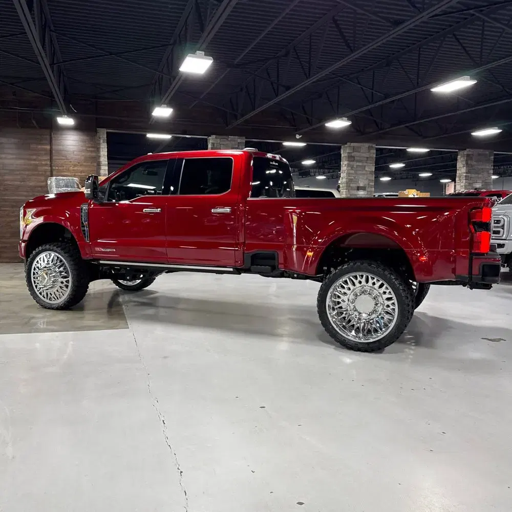 2025 Ford F-350 Super Duty Platinum
