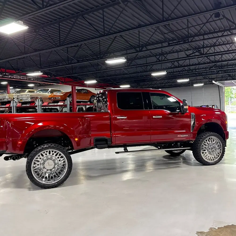 2025 Ford F-350 Super Duty Platinum