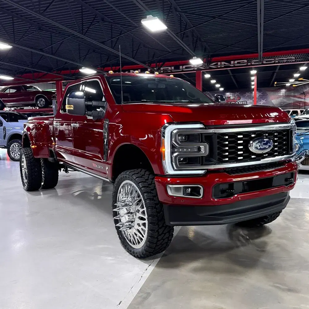 2025 Ford F-350 Super Duty Platinum