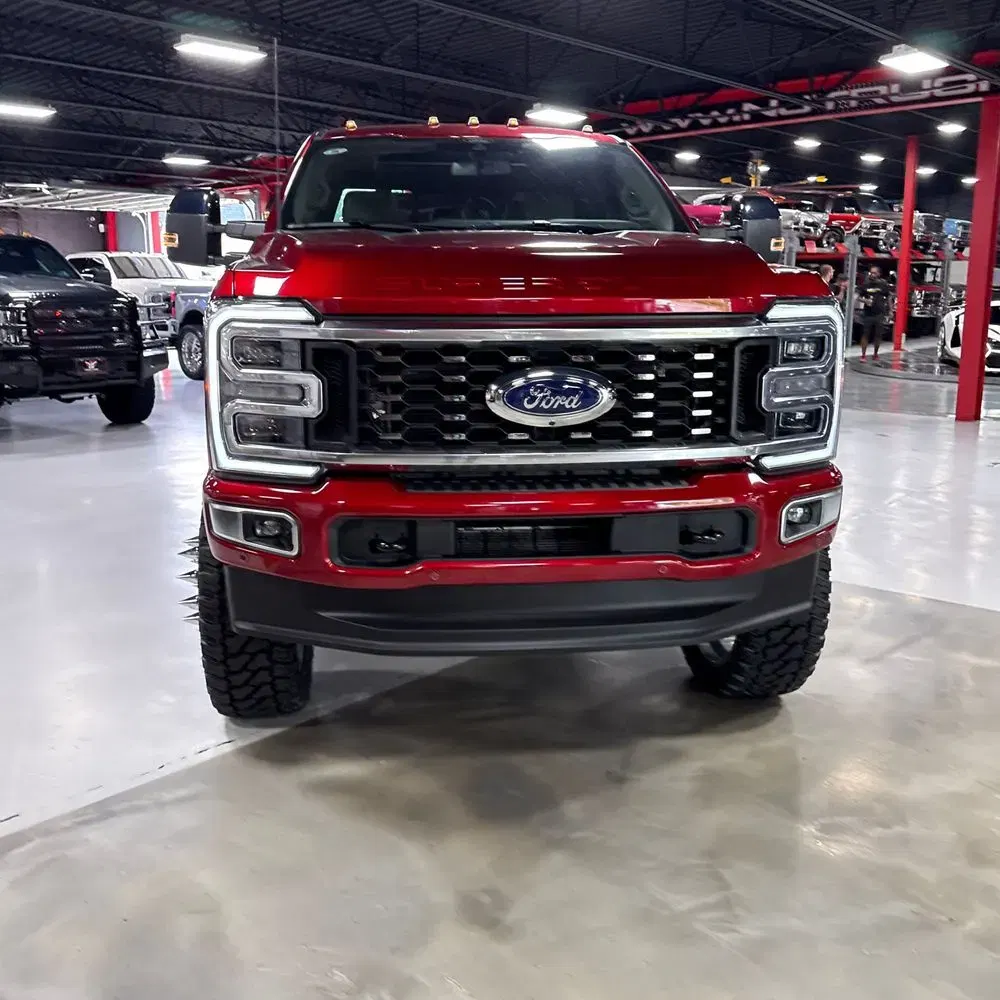 2025 Ford F-350 Super Duty Platinum