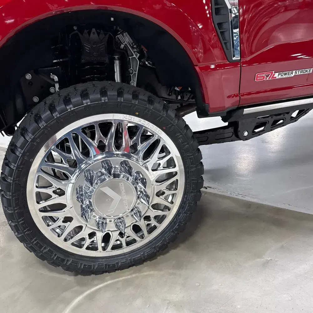 2025 Ford F-350 Super Duty Platinum