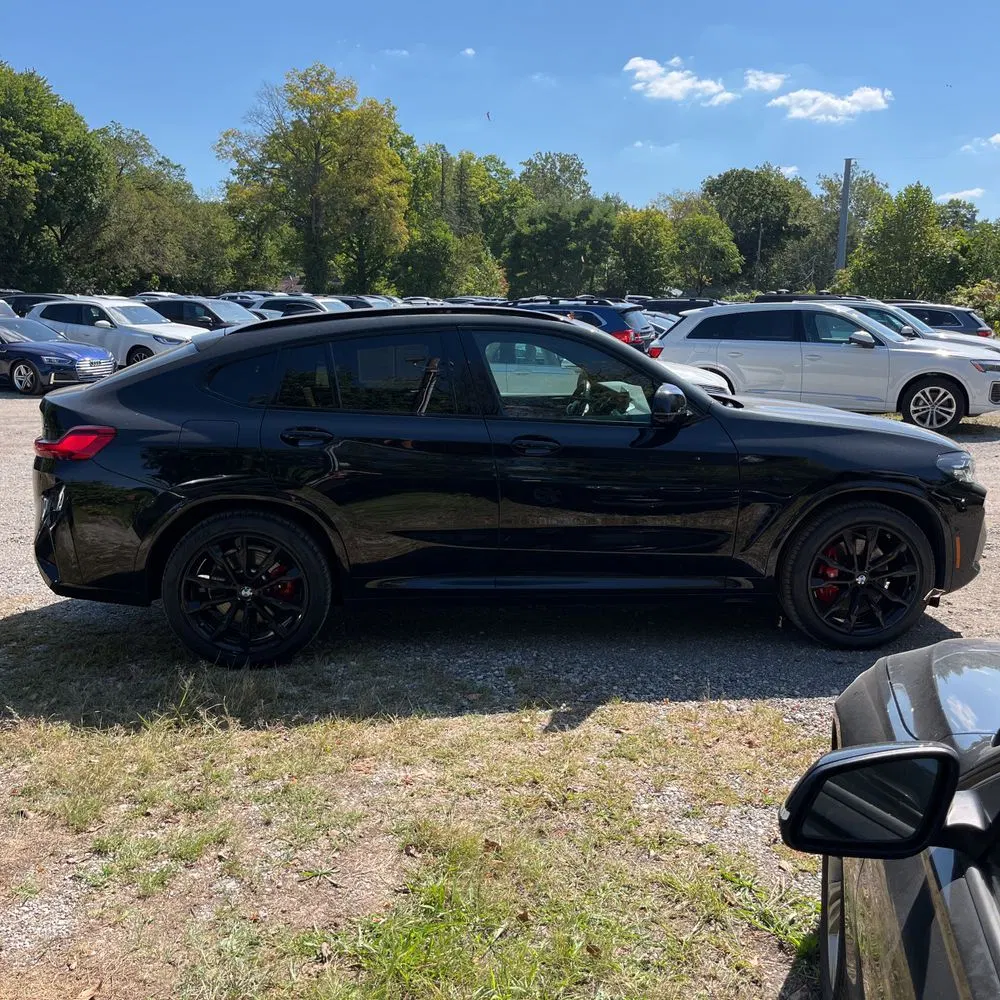 2023 BMW X4 M40i