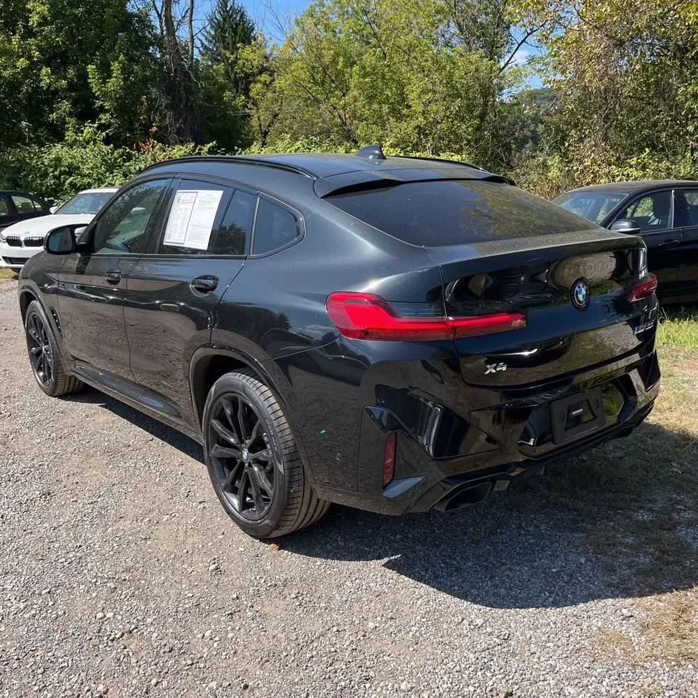 2023 BMW X4 M40i