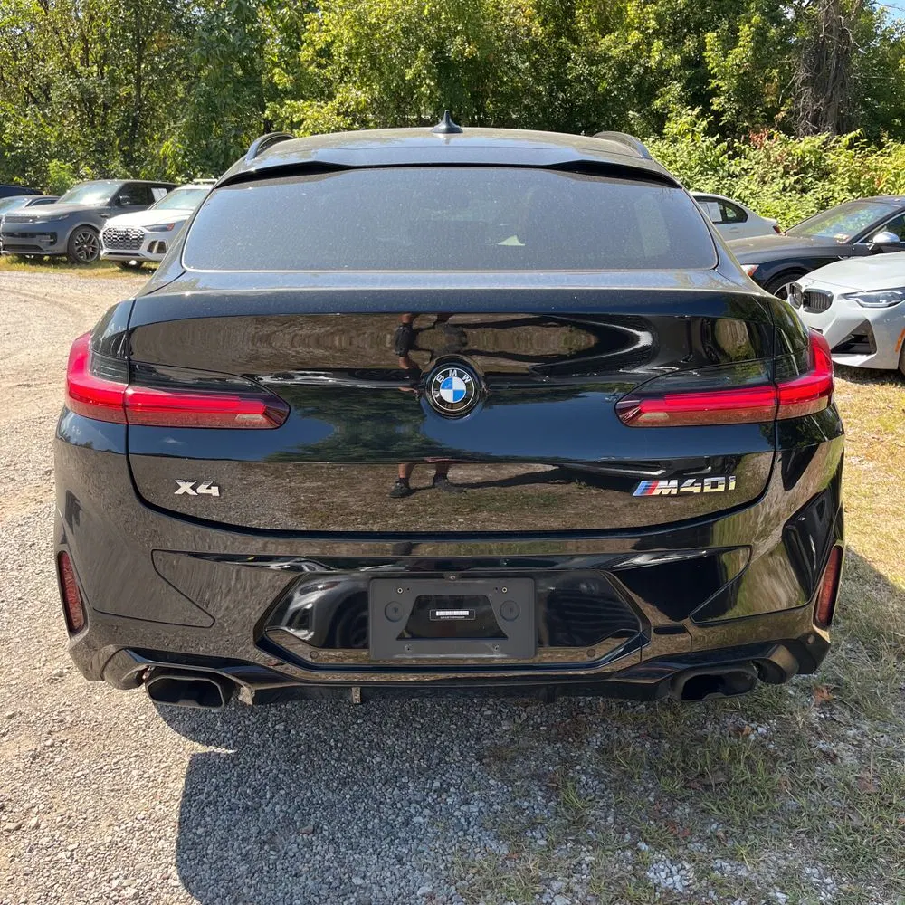 2023 BMW X4 M40i