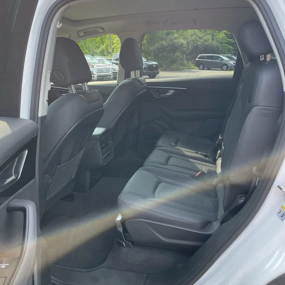 2024 Audi Q7 Premium Plus 55