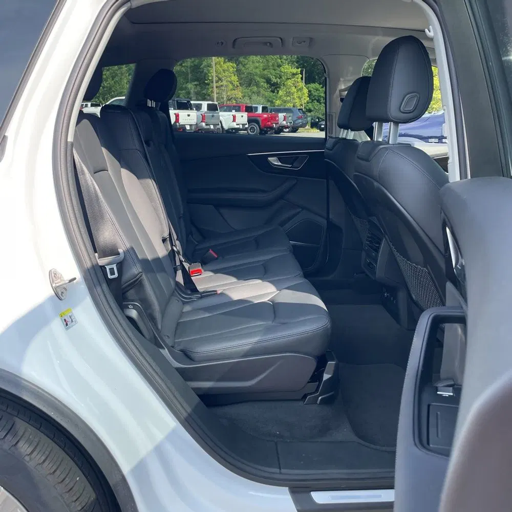 2024 Audi Q7 Premium Plus 55