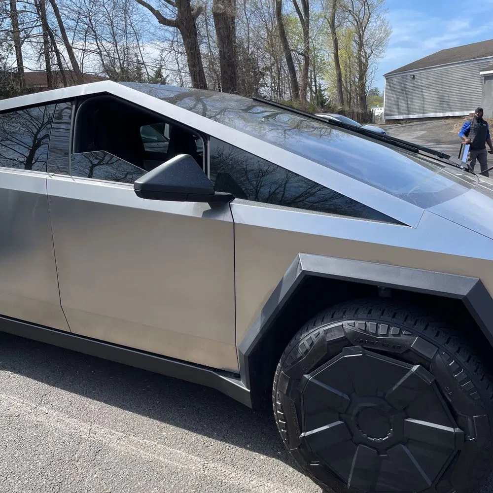 2024 Tesla Cybertruck Base