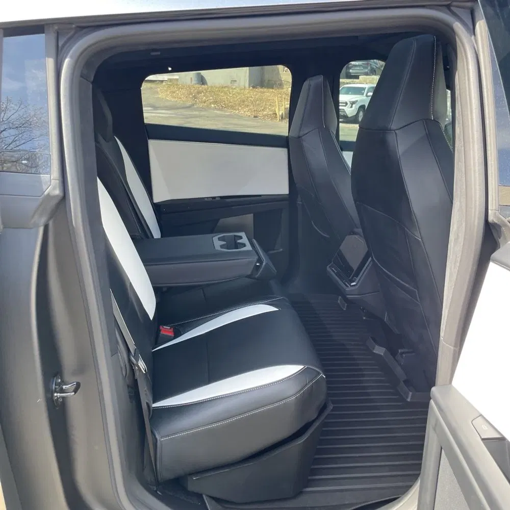 2024 Tesla Cybertruck Base