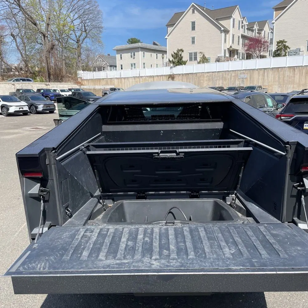 2024 Tesla Cybertruck Base