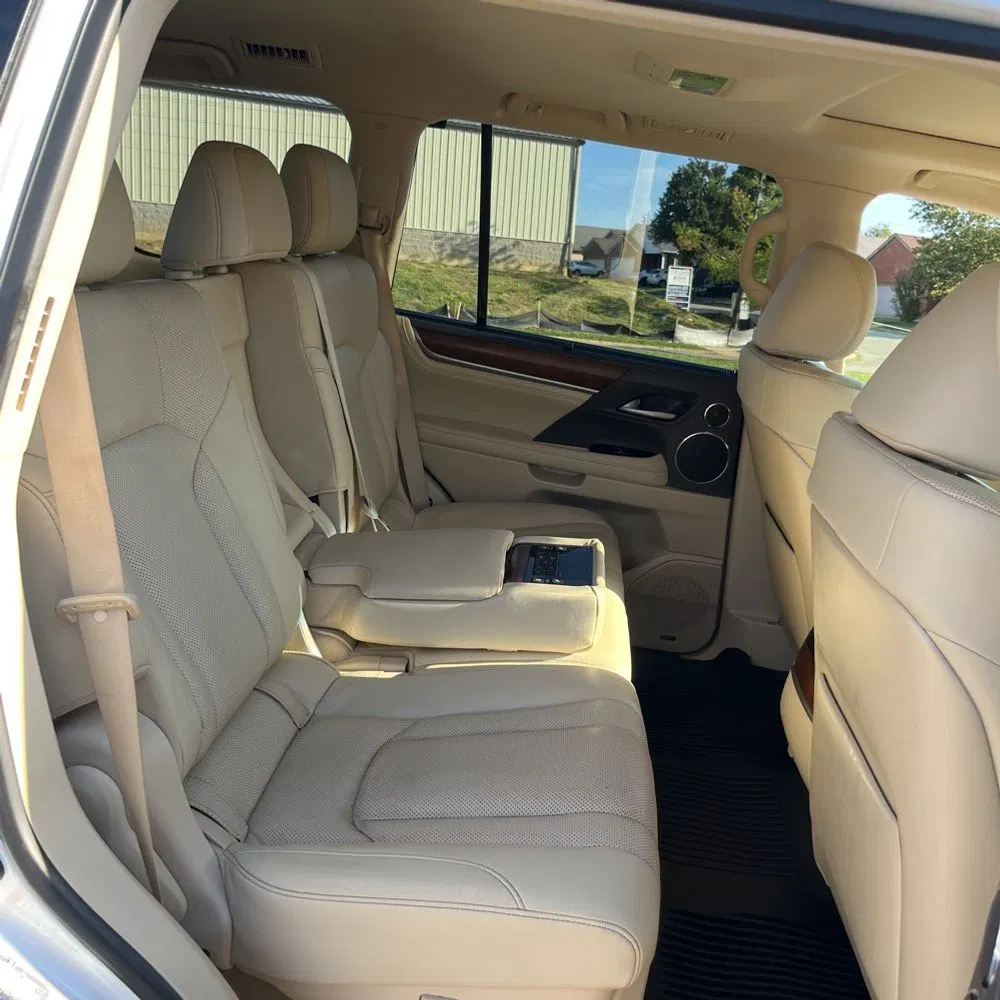 2021 Lexus LX 570 Three-Row