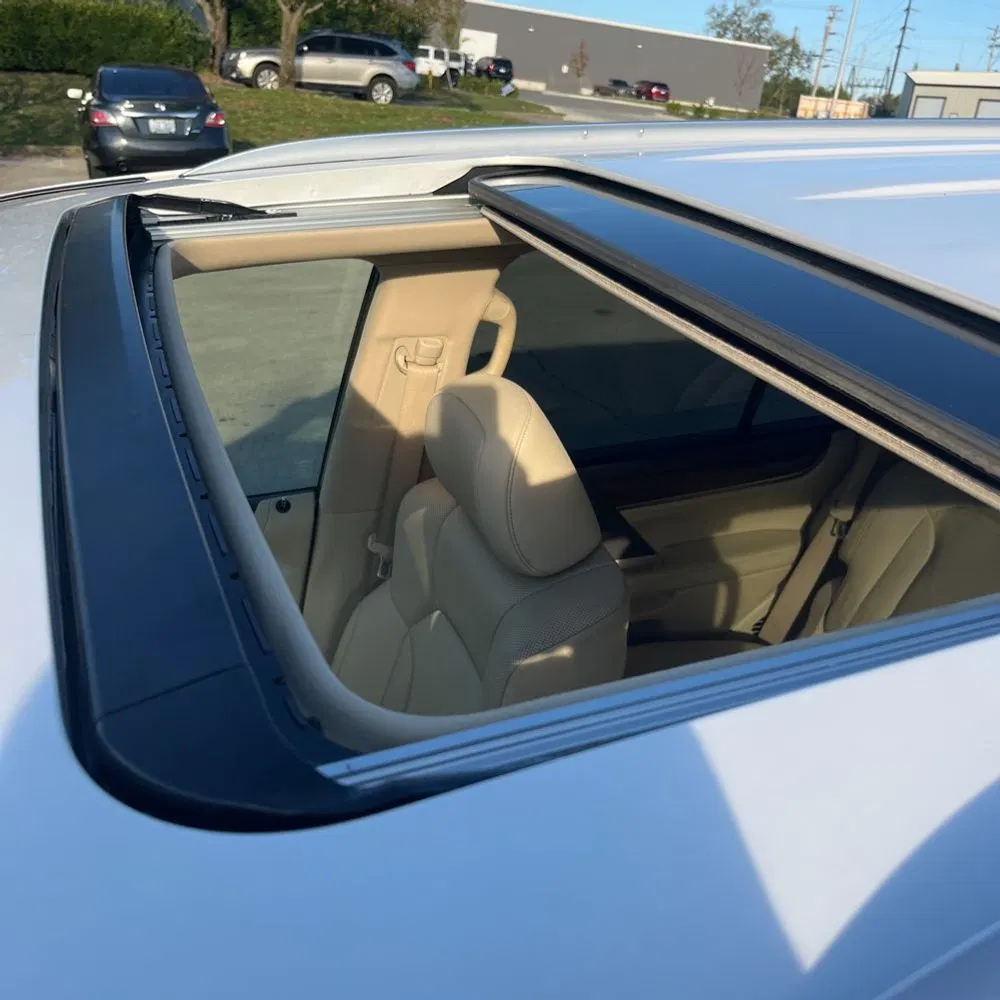 2021 Lexus LX 570 Three-Row