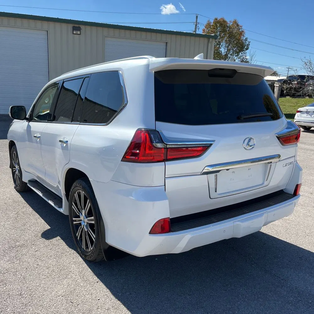 2021 Lexus LX 570 Three-Row