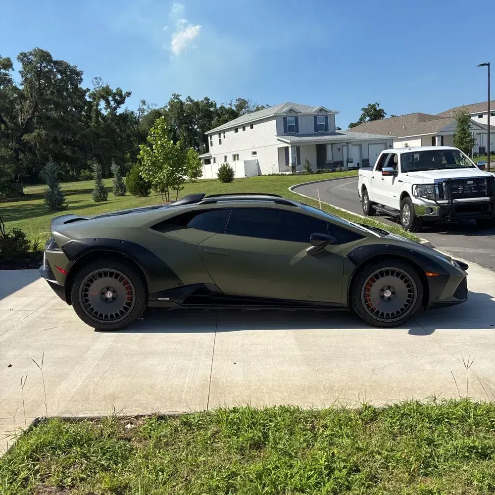 2024 Lamborghini Huracan Sterrato