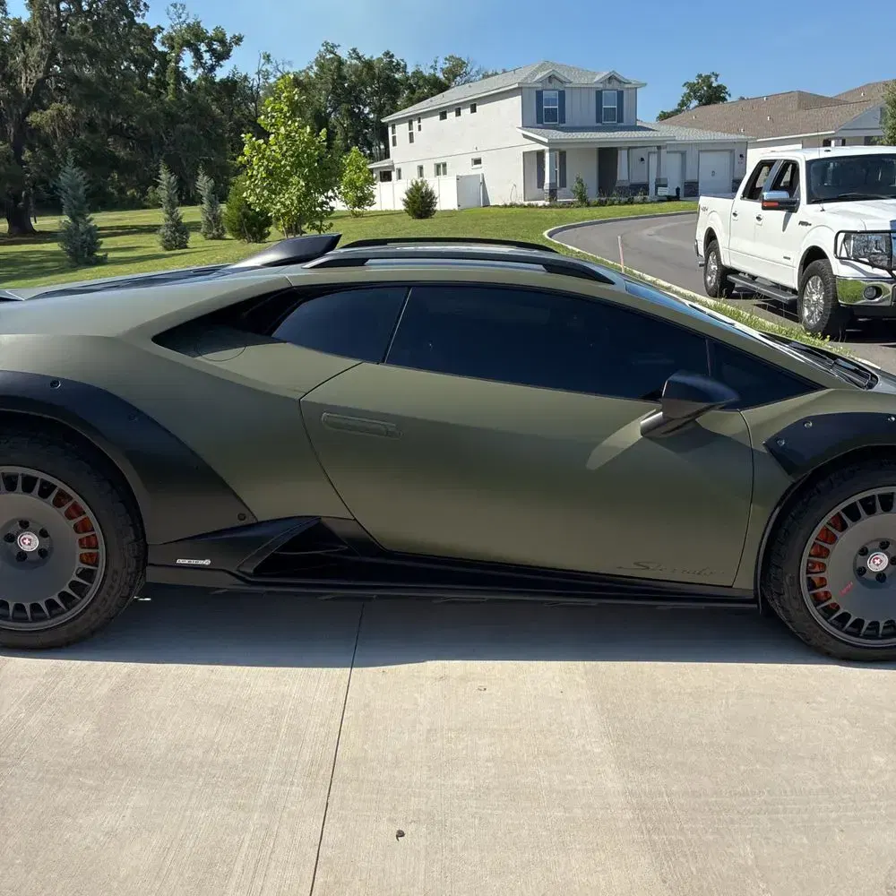 2024 Lamborghini Huracan Sterrato