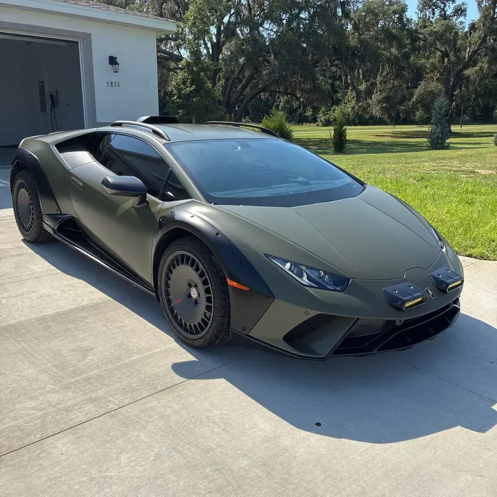 2024 Lamborghini Huracan Sterrato