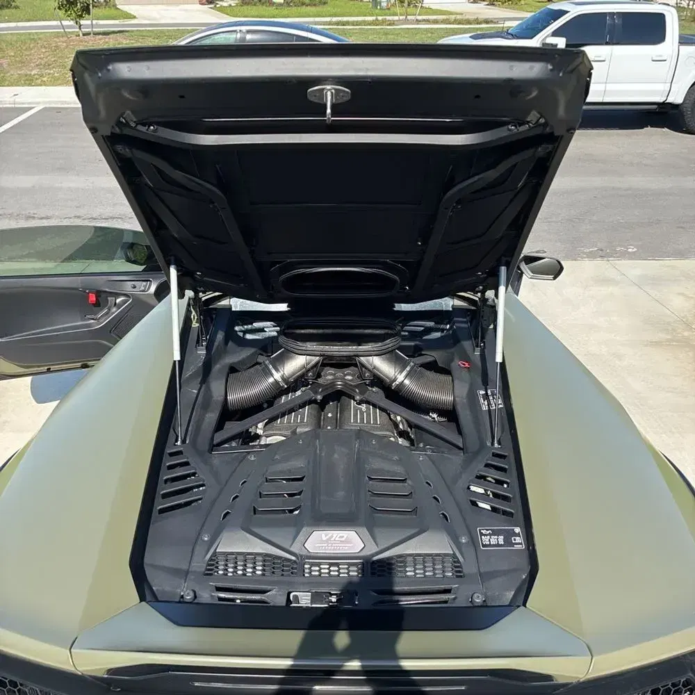 2024 Lamborghini Huracan Sterrato