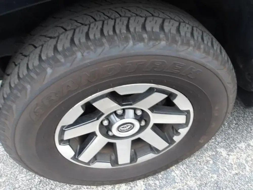2024 Toyota 4Runner TRD Off Road