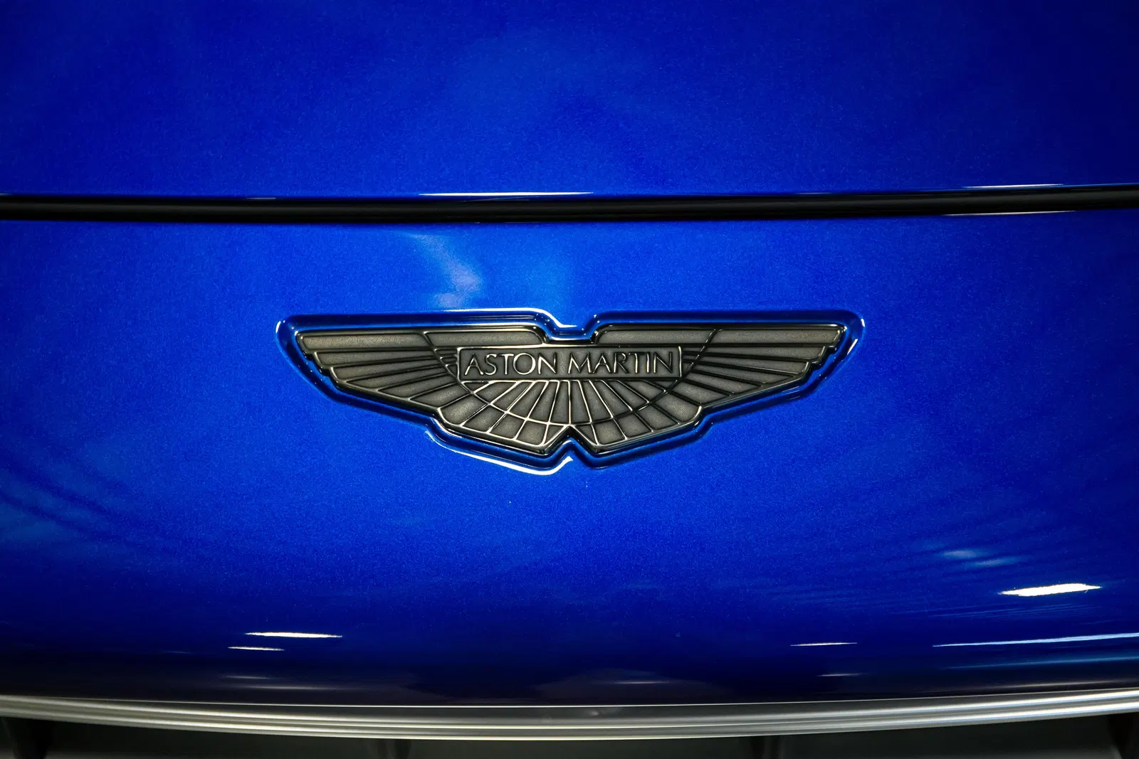 2023 Aston Martin DBX 707 - ~1,000 Miles, 697-hp Twin-Turbo V8, AWD, Mostly Unmodified