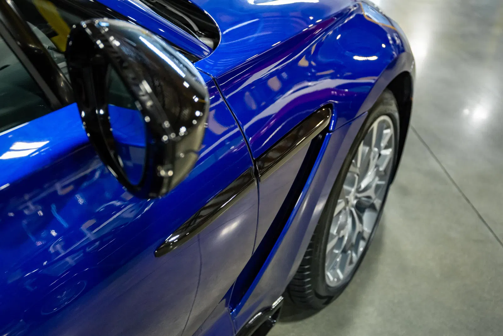 2023 Aston Martin DBX 707 - ~1,000 Miles, 697-hp Twin-Turbo V8, AWD, Mostly Unmodified
