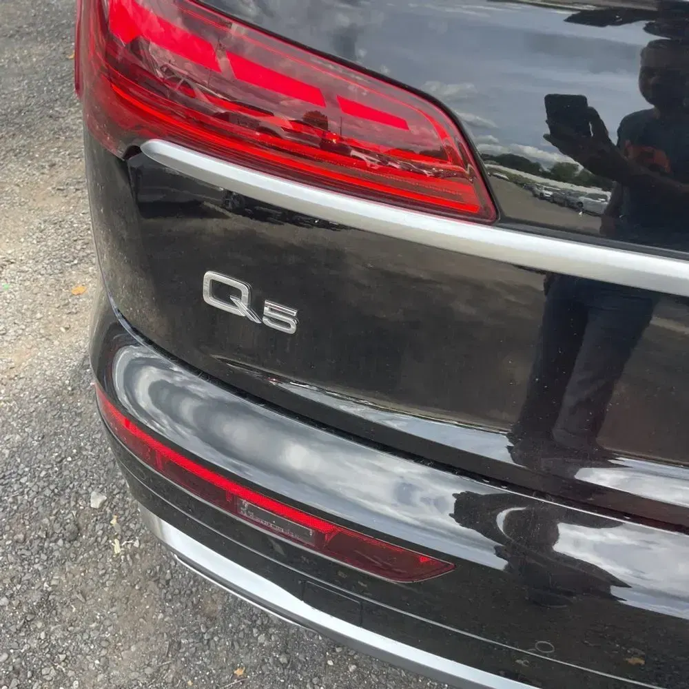 2025 Audi Q5 S-Line Prem 55 PHEV