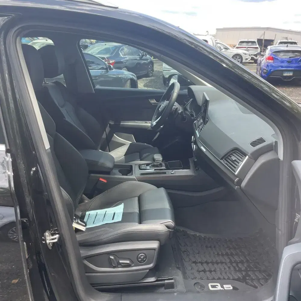 2025 Audi Q5 S-Line Prem 55 PHEV