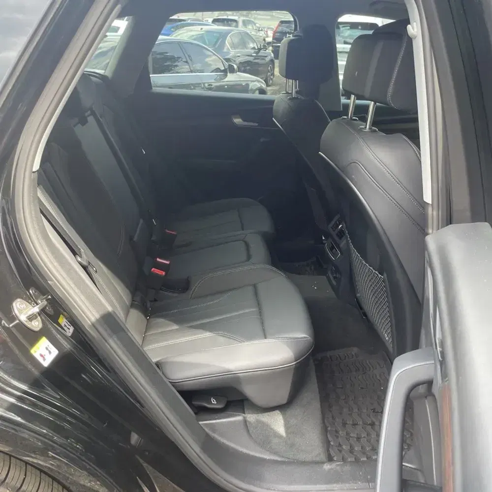 2025 Audi Q5 S-Line Prem 55 PHEV