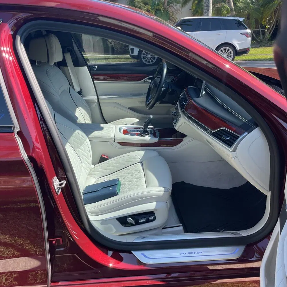 2022 BMW 7 Series ALPINA B7 xDrive