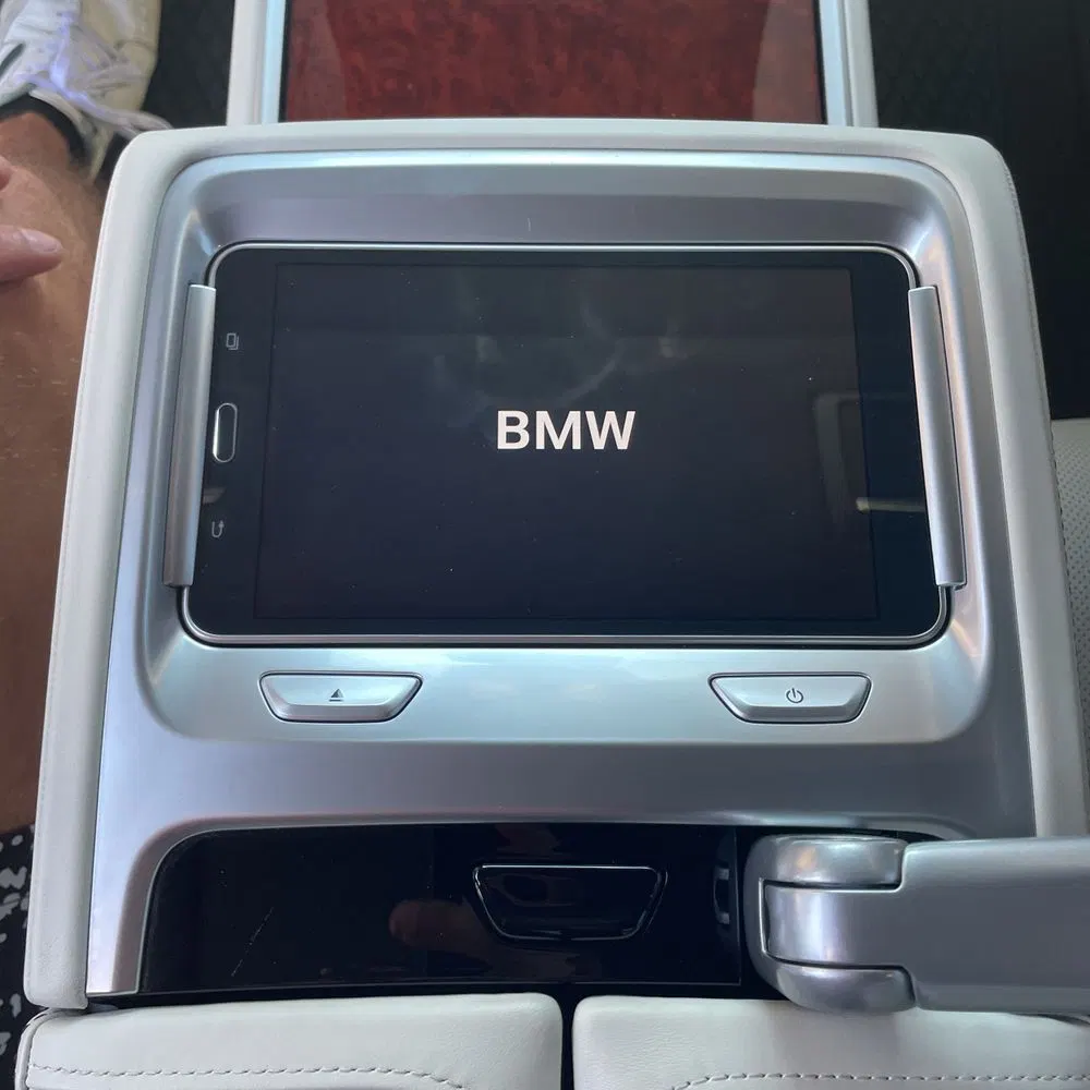 2022 BMW 7 Series ALPINA B7 xDrive