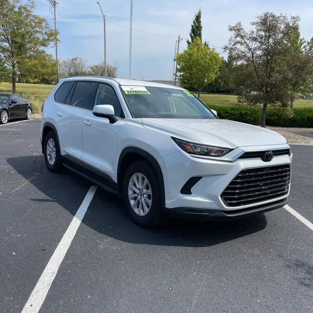 2025 Toyota Grand Highlander Hybrid XLE